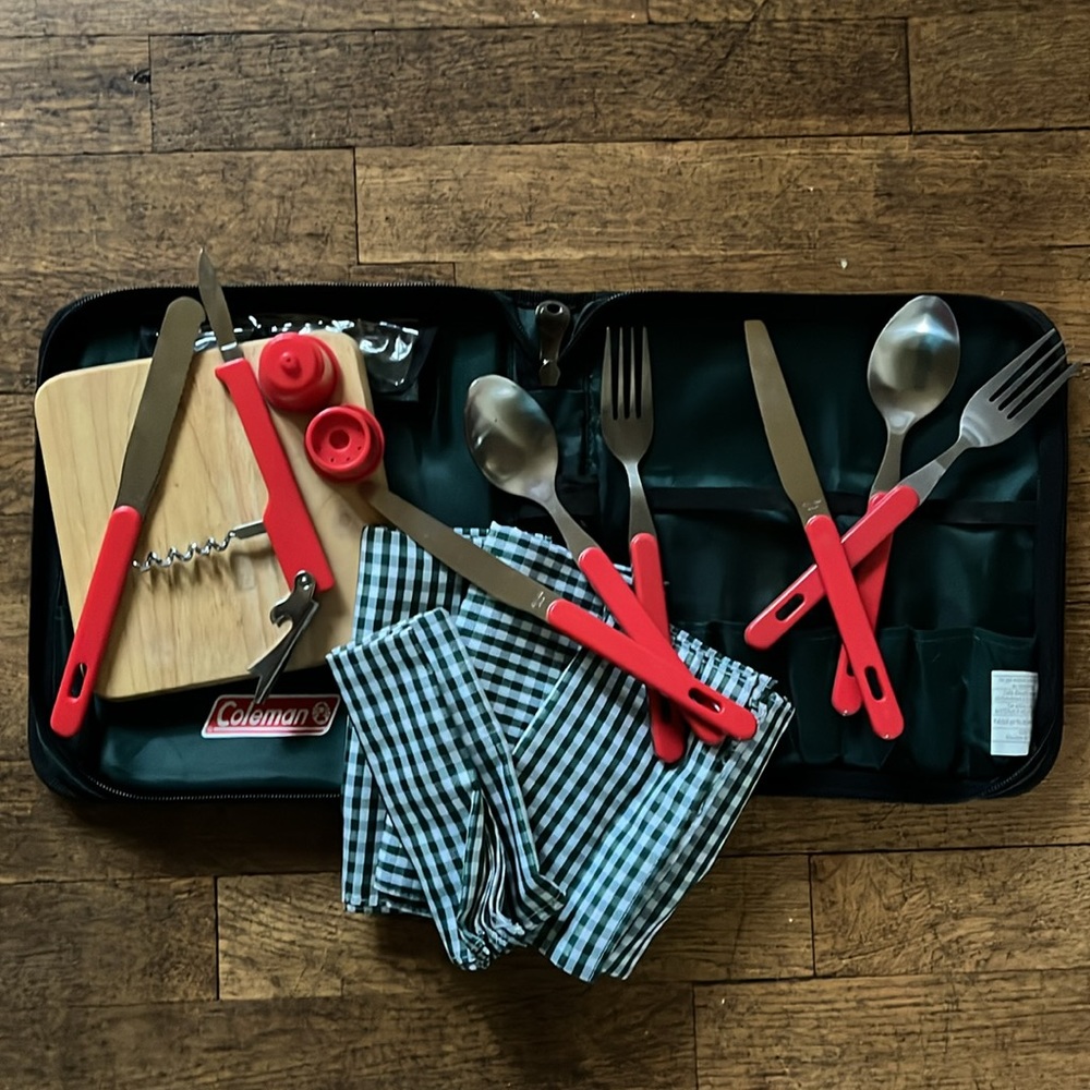 2 person Coleman cutlery  picnic set